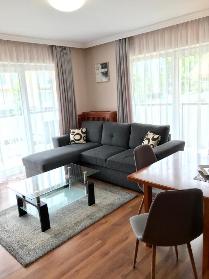 Cafe Relax Apartments Heviz Exterior photo